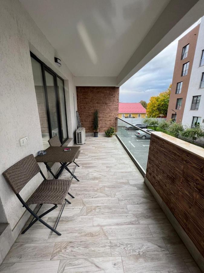 יאשי Chic Apartament Complex Inamstro מראה חיצוני תמונה
